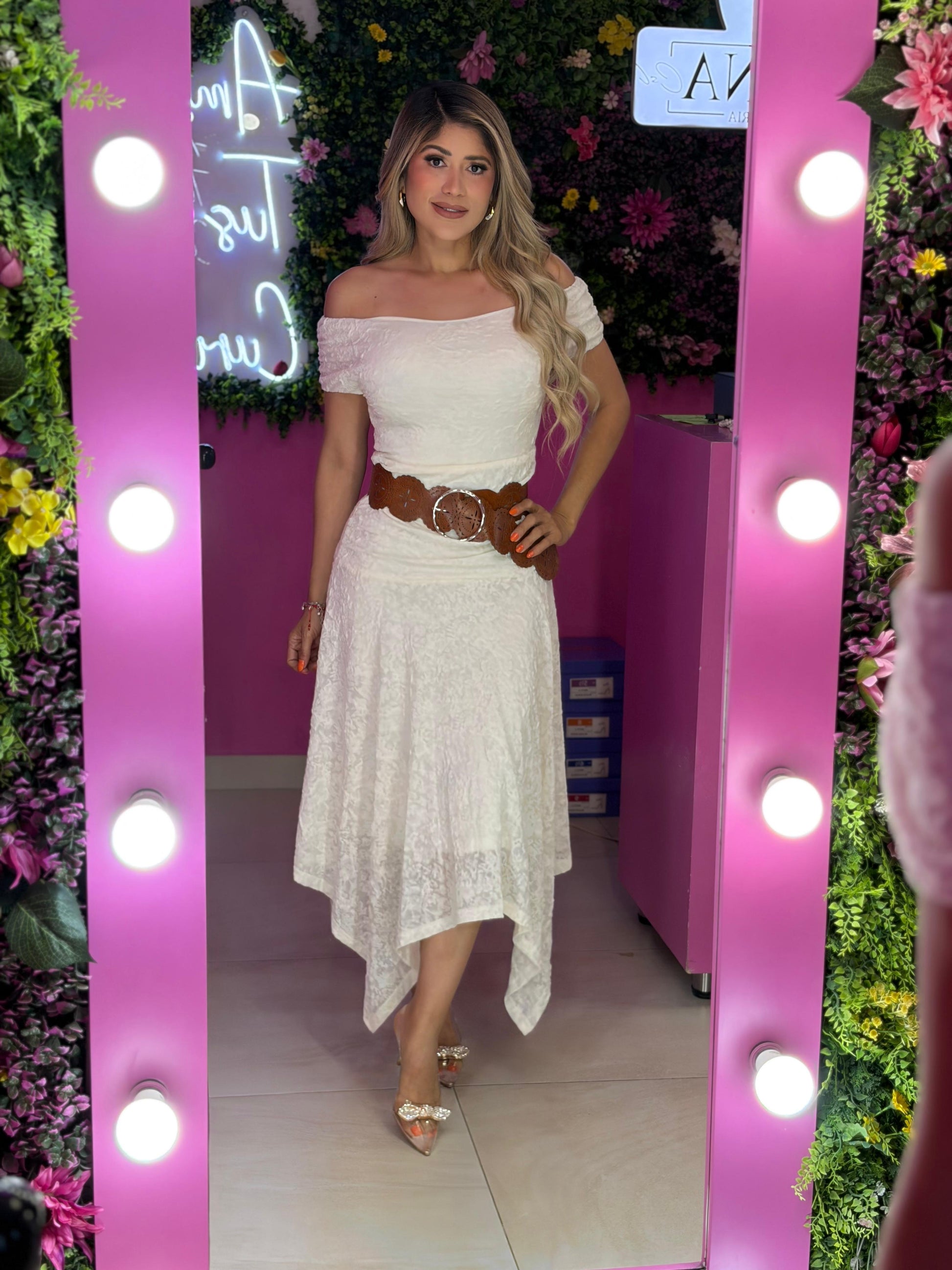 Vestido blanco corte campesina