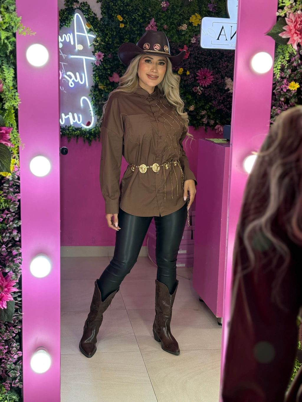 Camisa café oversized