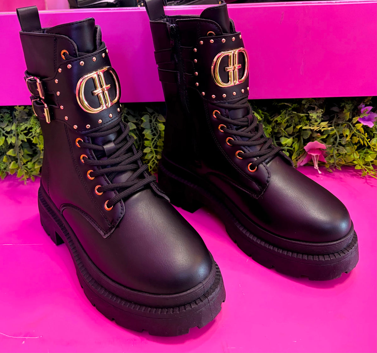 Bota negra Baraz