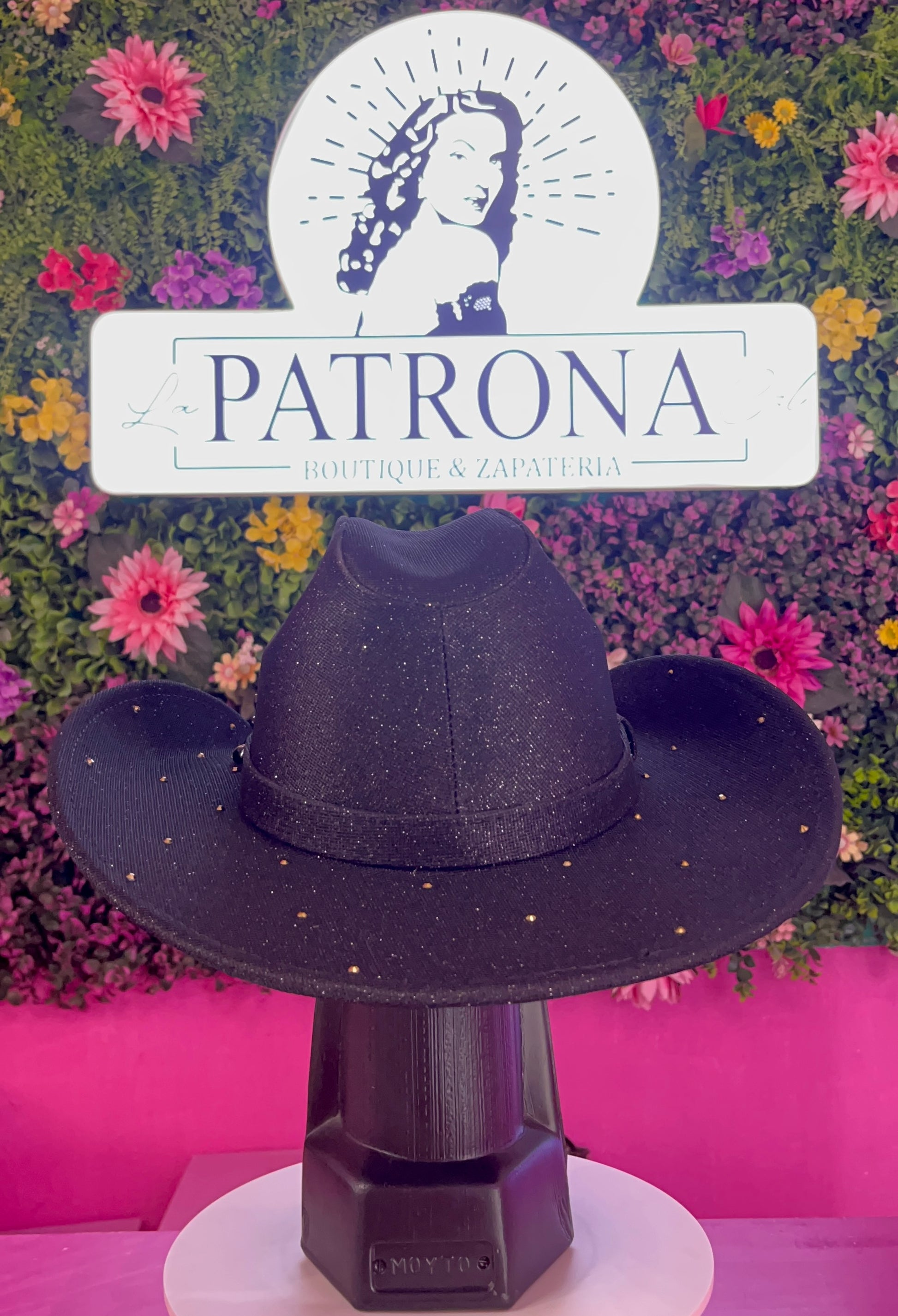 Sombrero negro glitter apliques flores