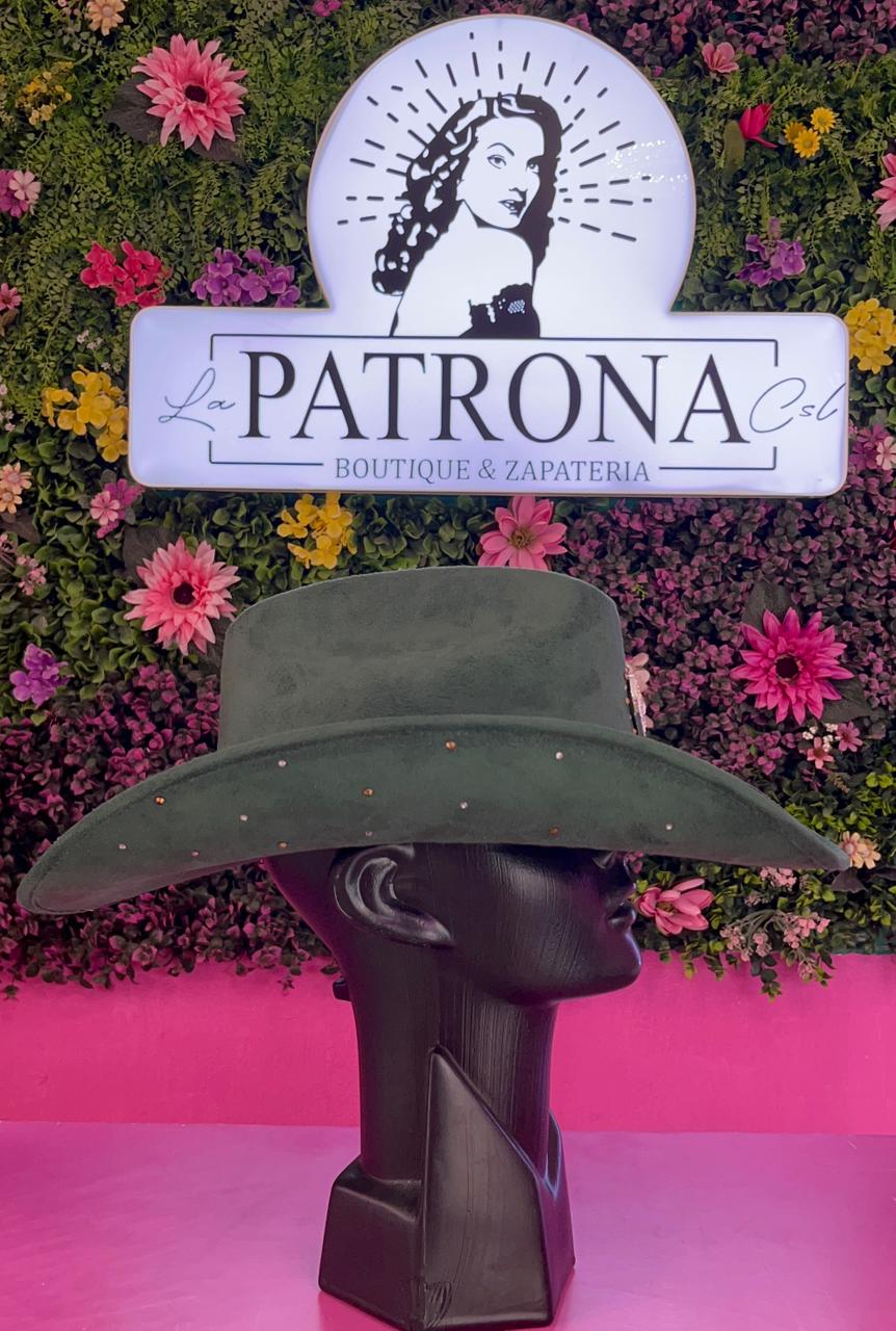 Sombrero verde con brillos