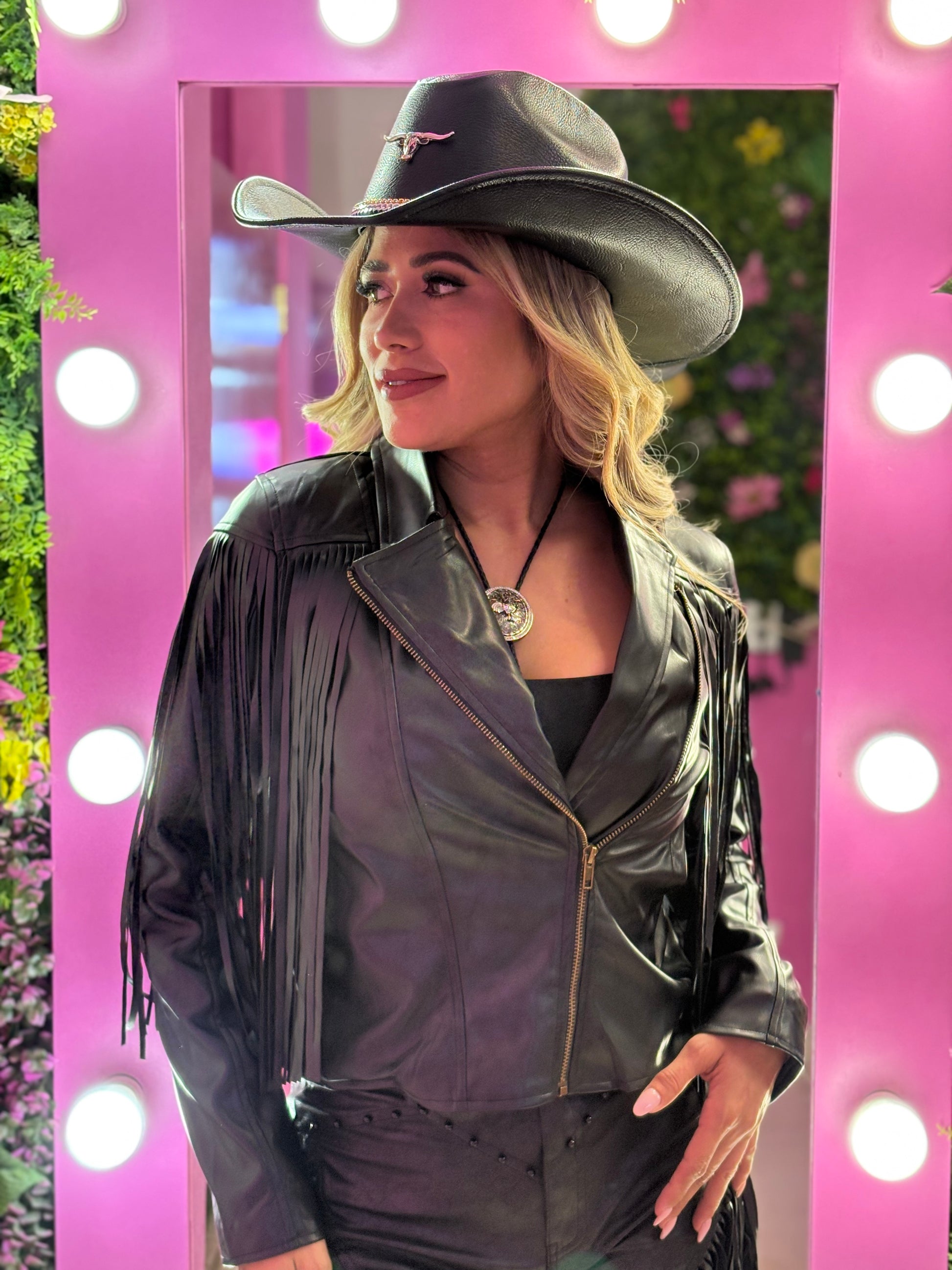 Chamarra de barbas vinipiel