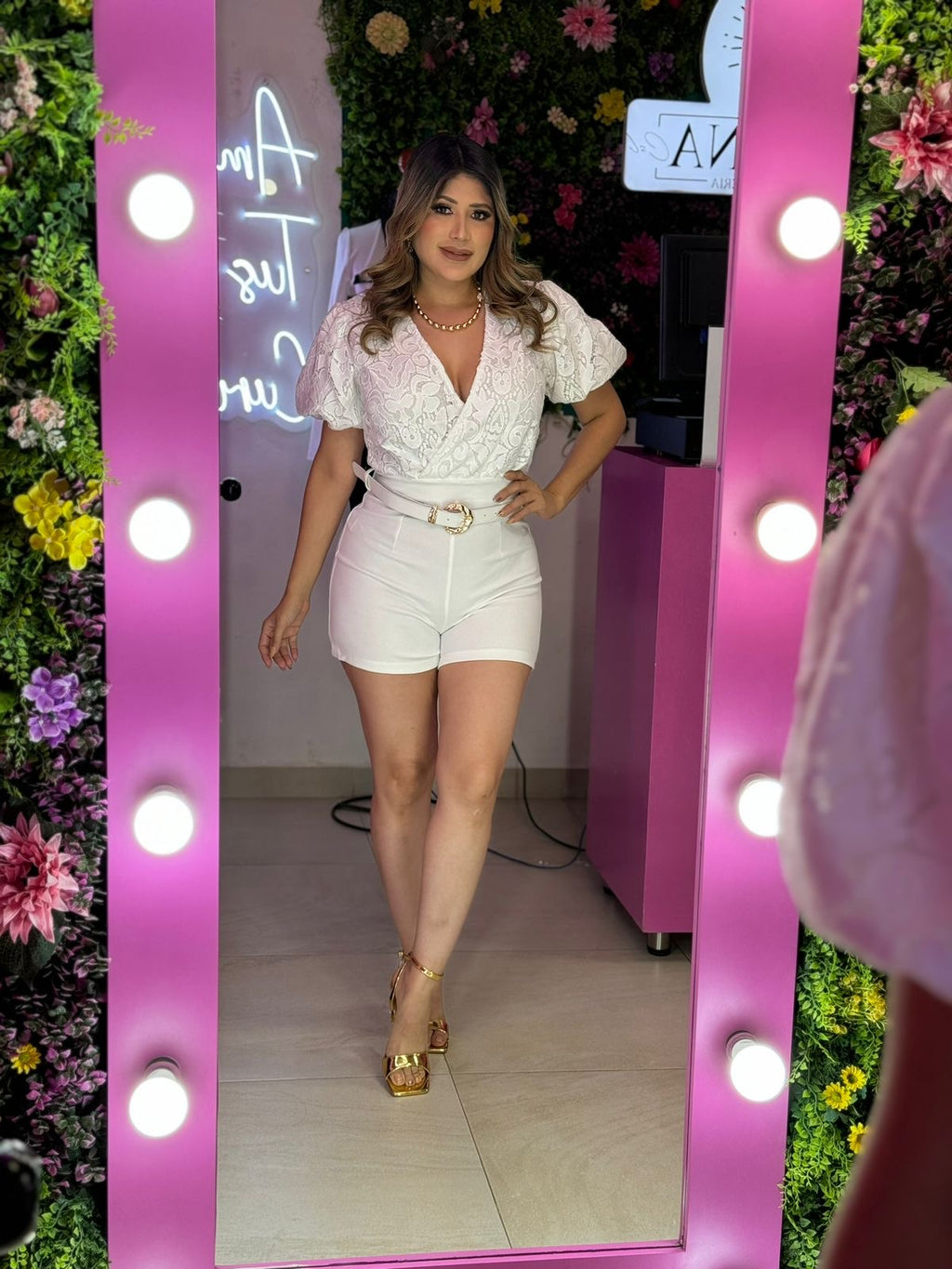 Jumper blanco con cinto