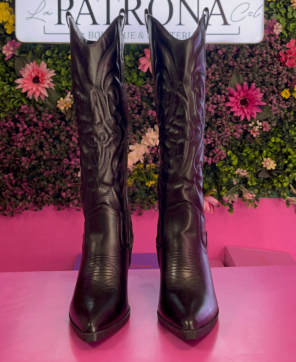 Bota negra Cody
