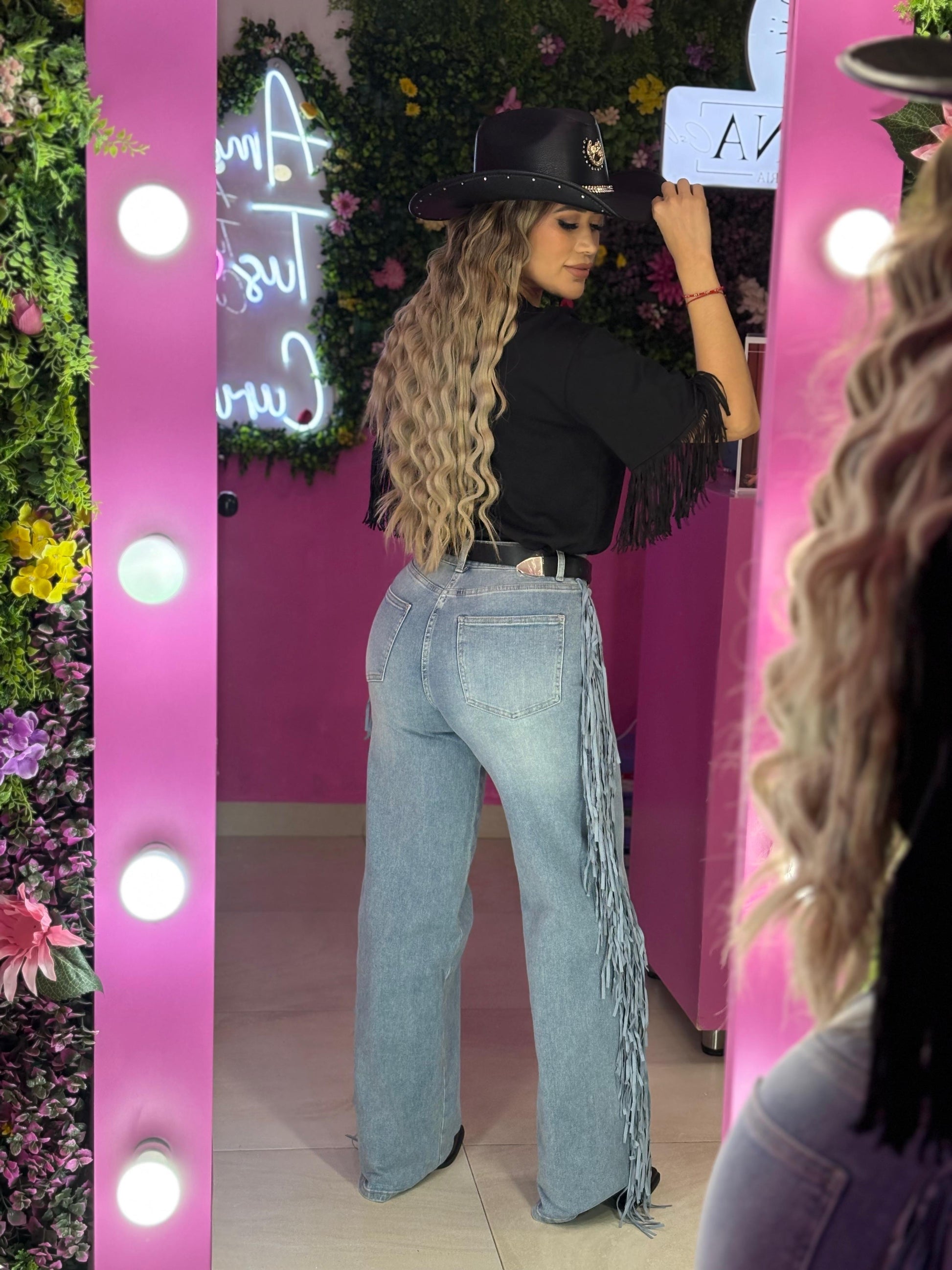 Blusón negro barbas bota