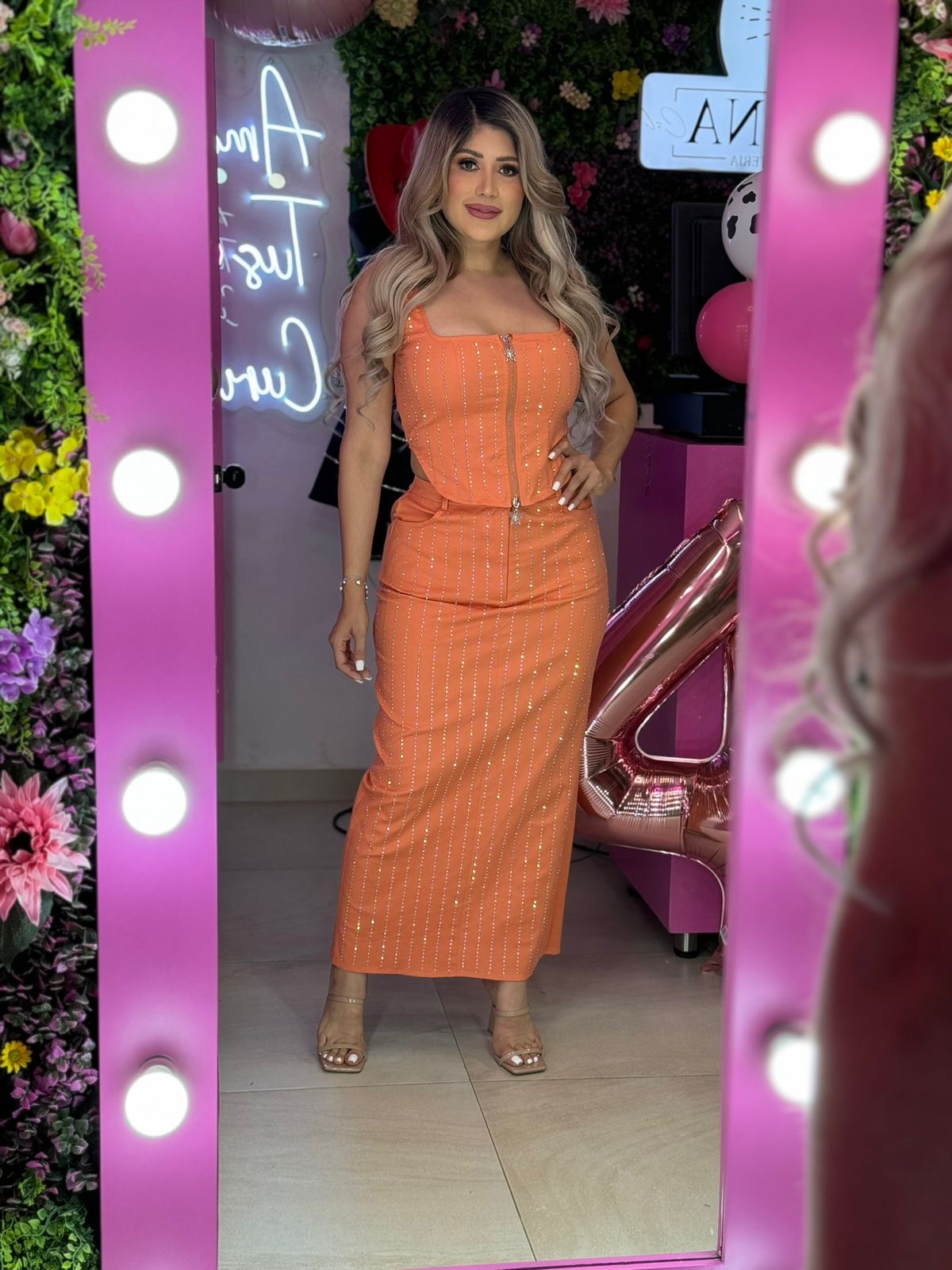 Set naranja con brillos