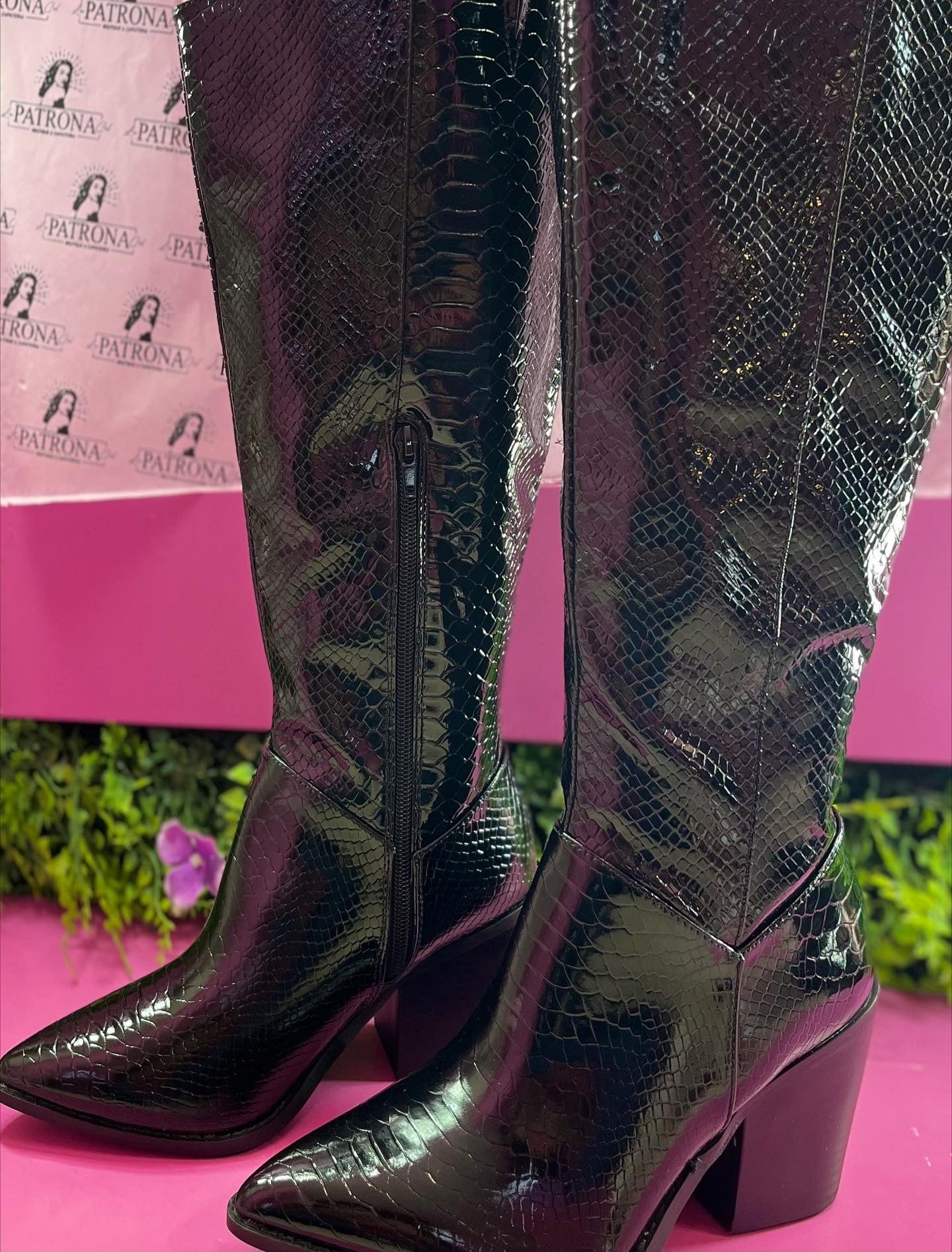 Botas negras charol LILIBETH