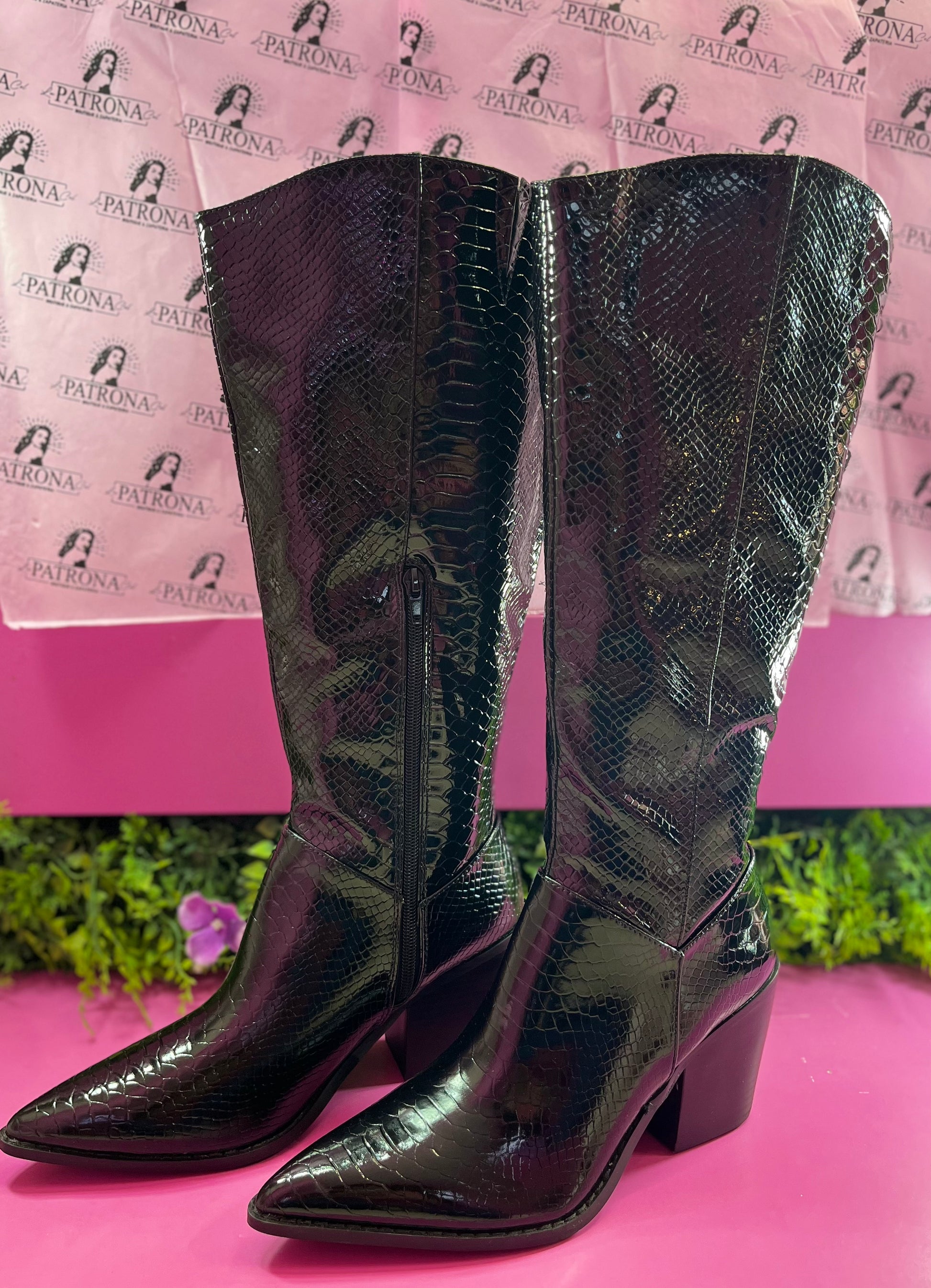 Botas negras charol LILIBETH