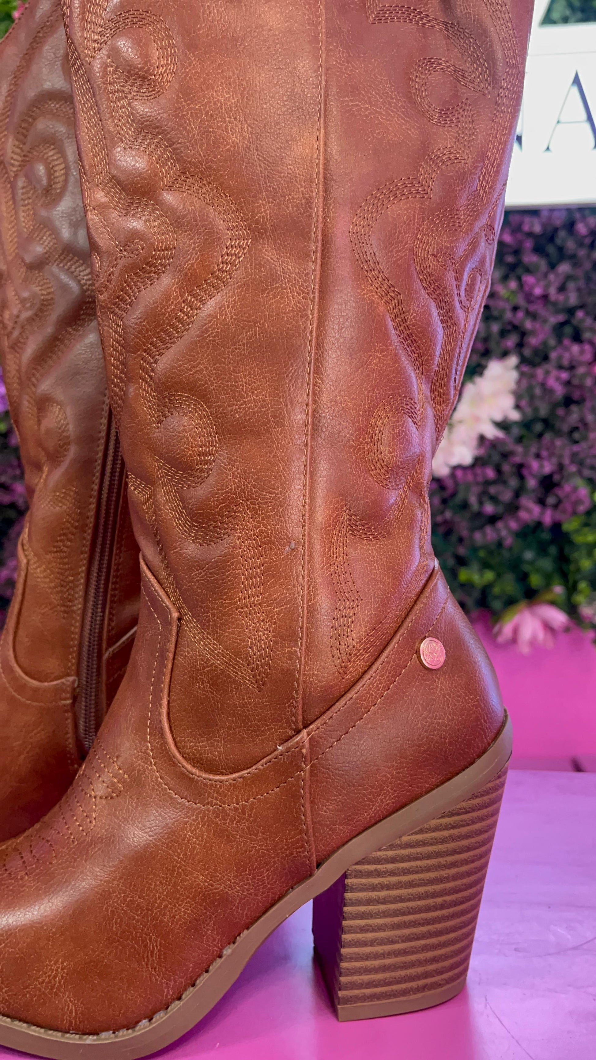 Bota Cody camel