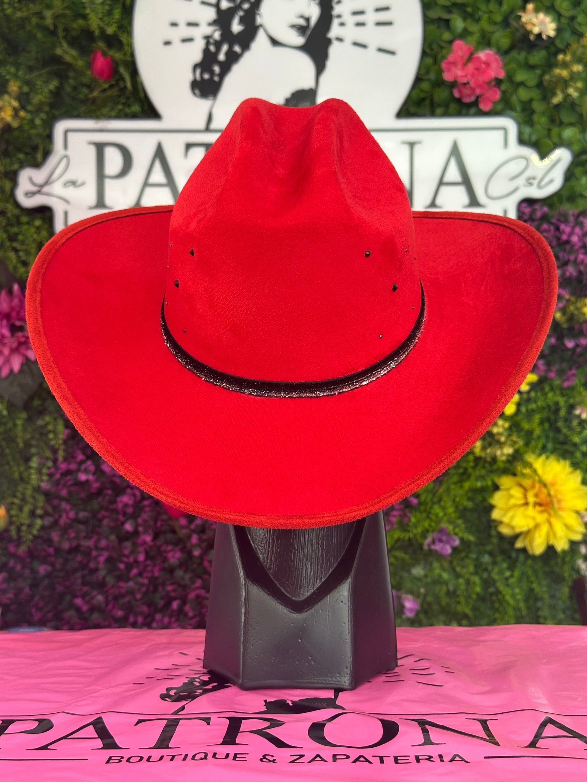 Sombrero rojo de gamuza