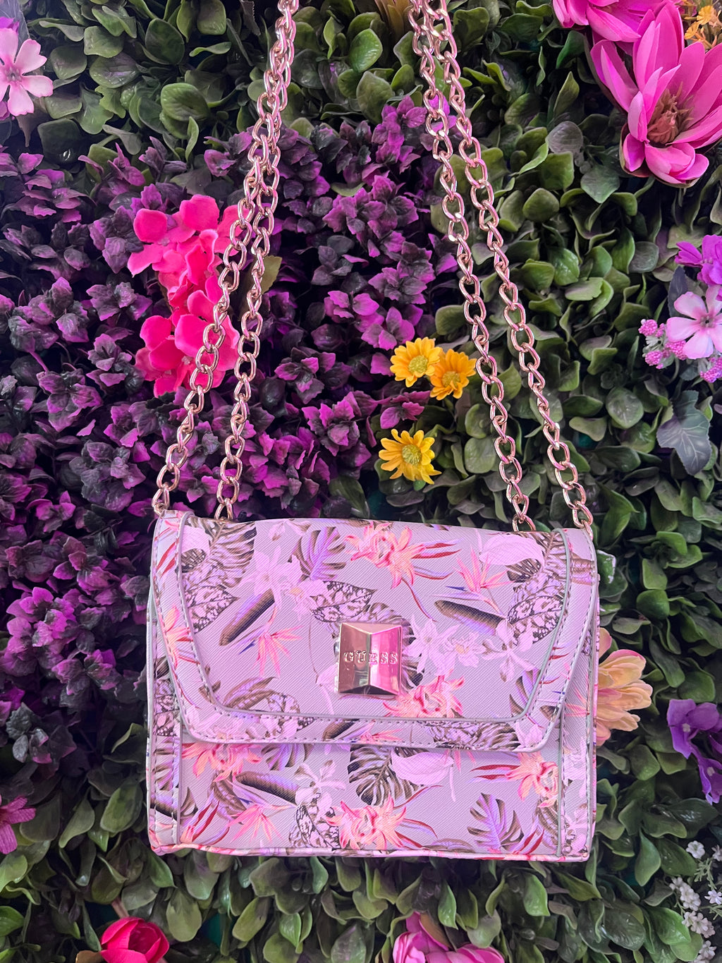 Crossbody guess
