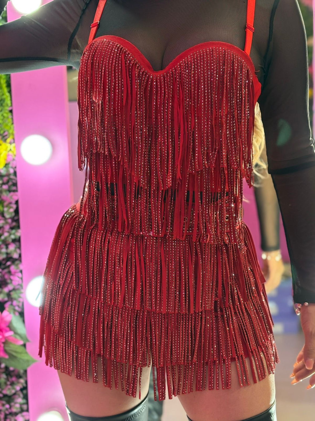 Top de barbas rojo con brillos