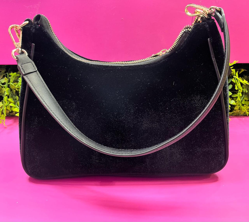 Bolsa negra guess de terciopelo