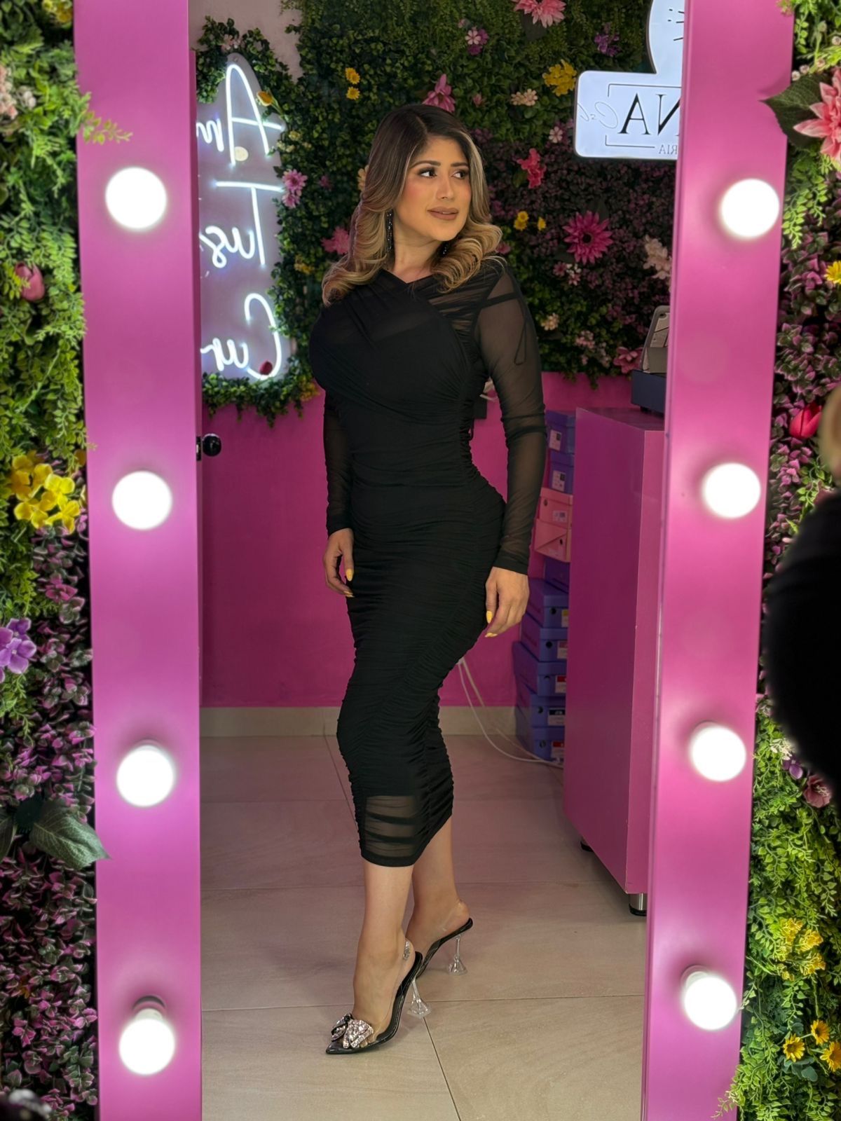Vestido negro mesh