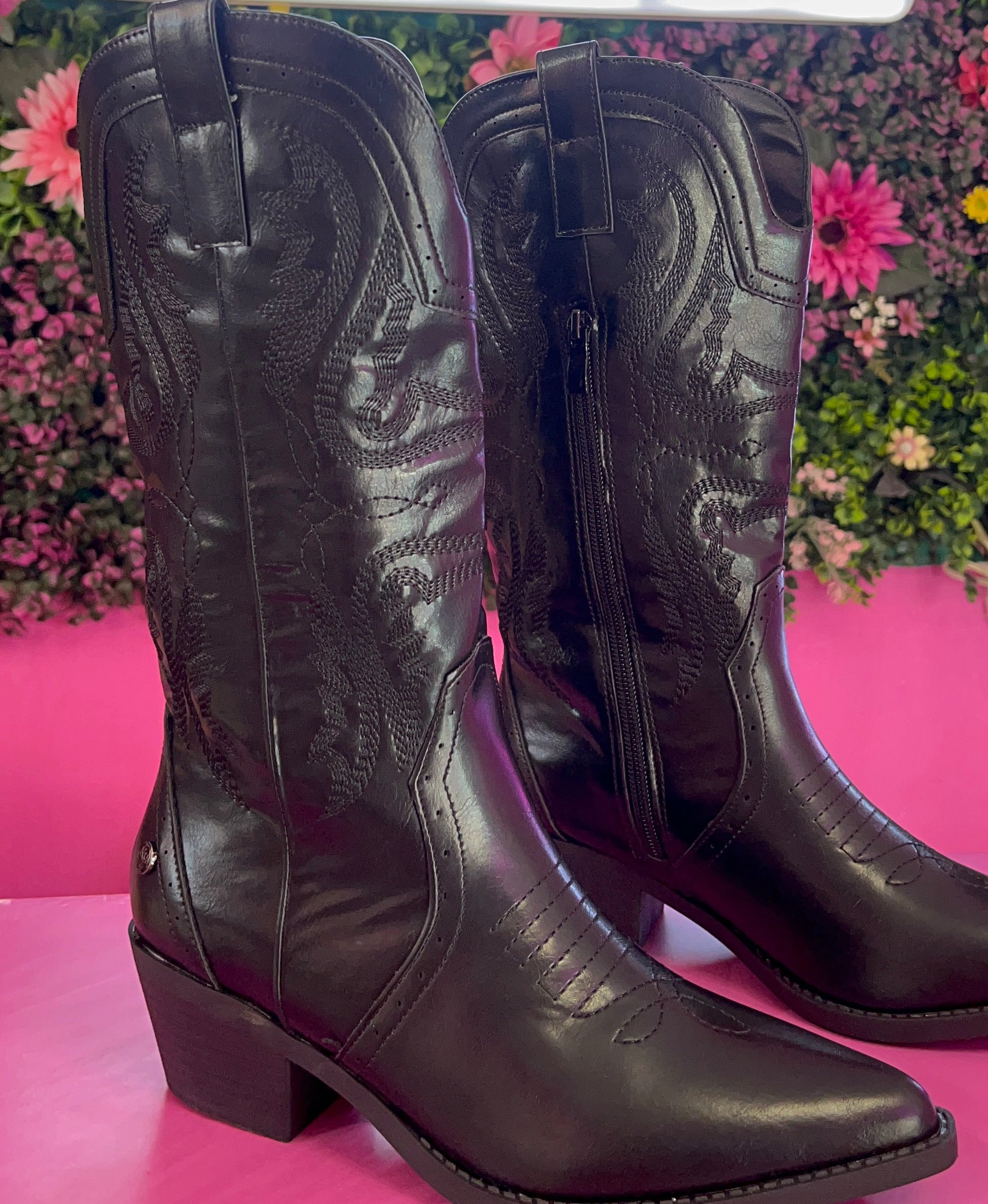 Bota riverton negra