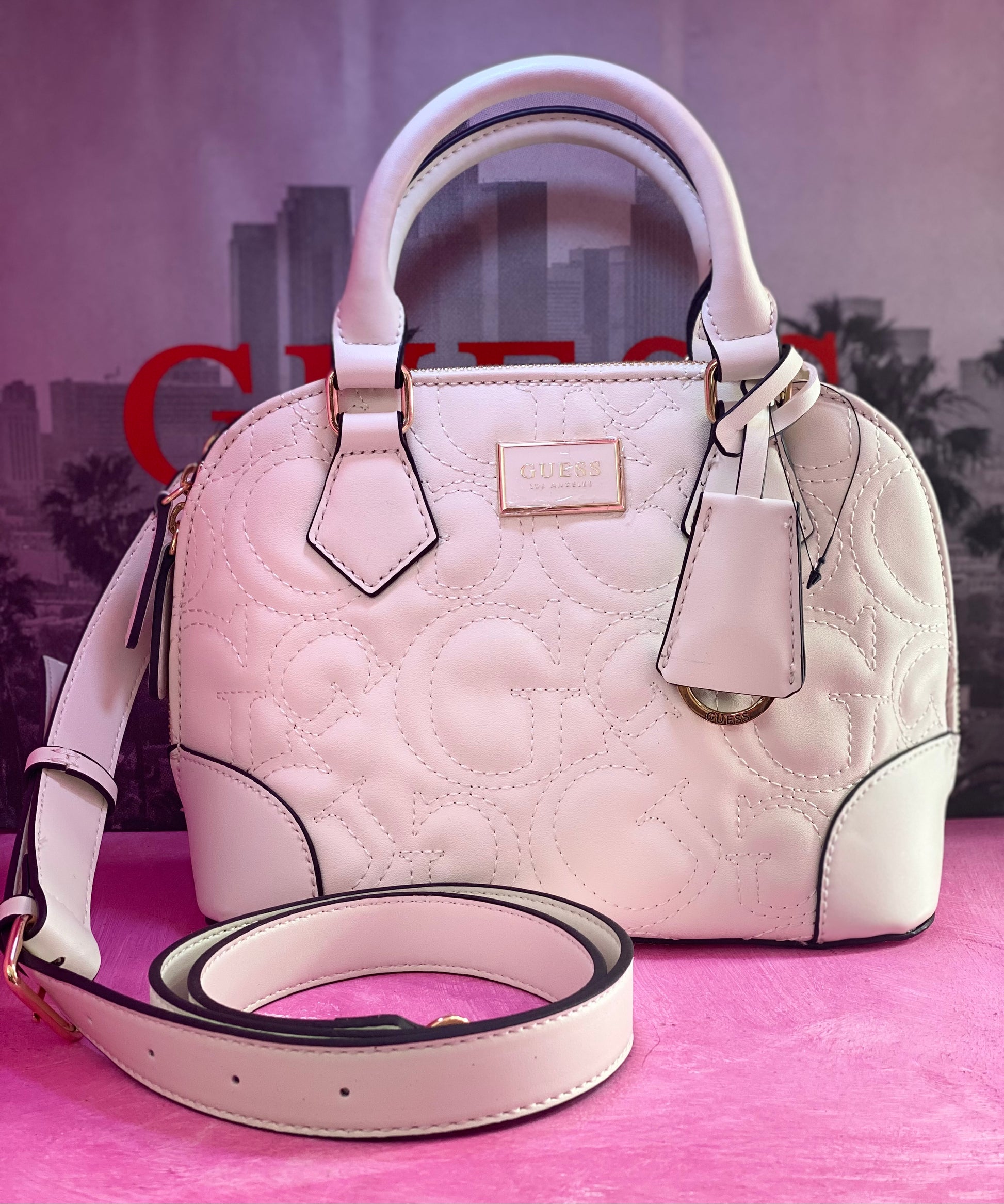 Bolsa blanca GUESS.