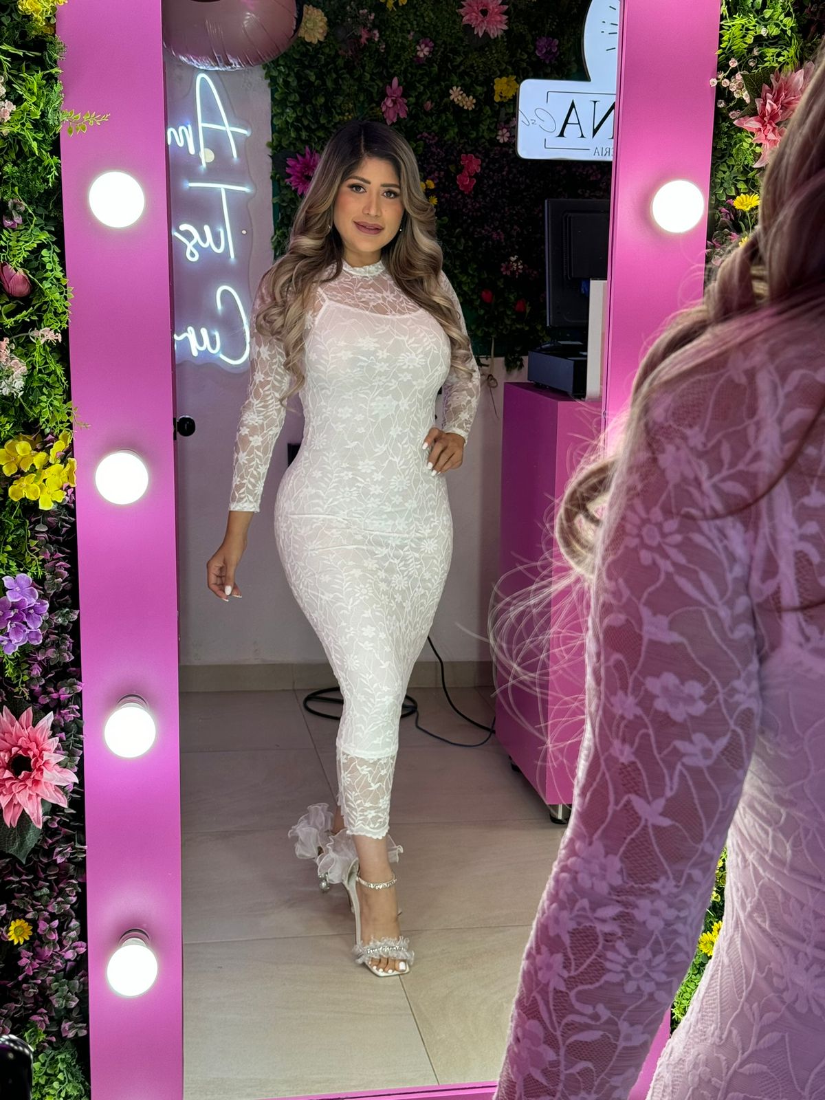 Vestido mesh blanco de encaje