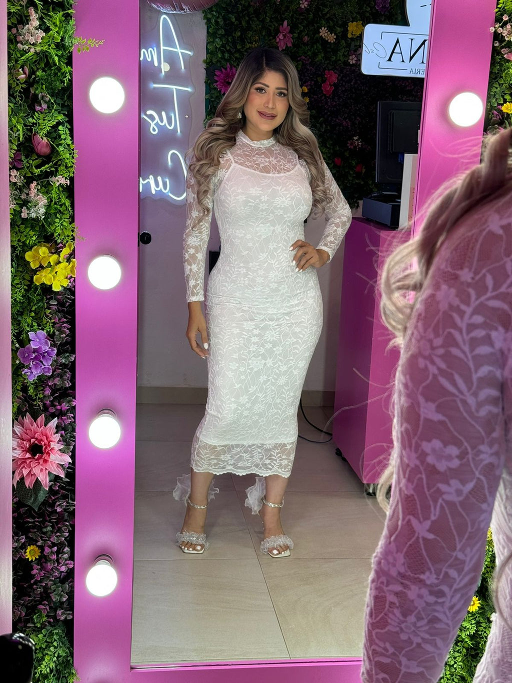 Vestido mesh blanco de encaje