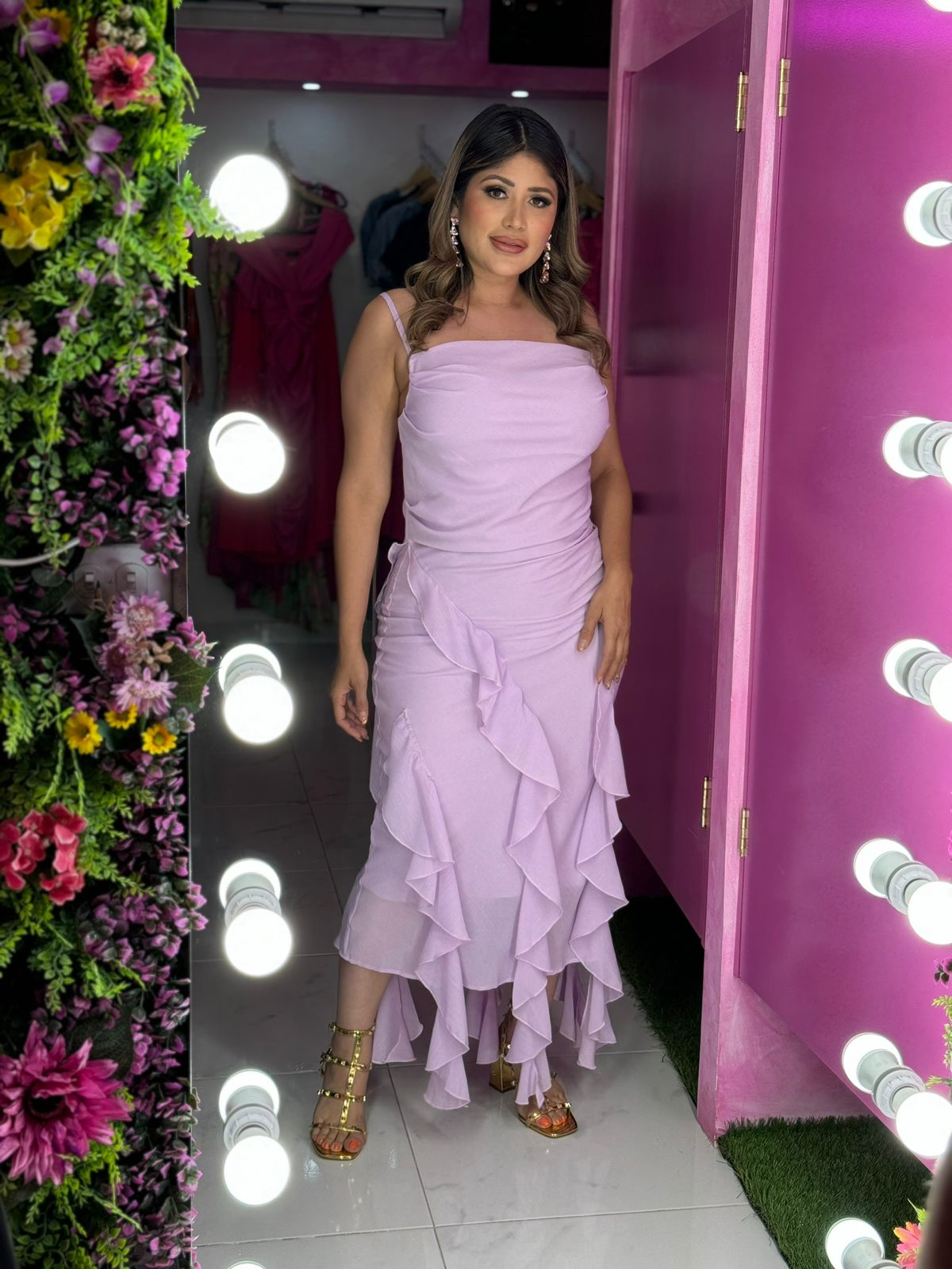 Vestido lila con olan abajo