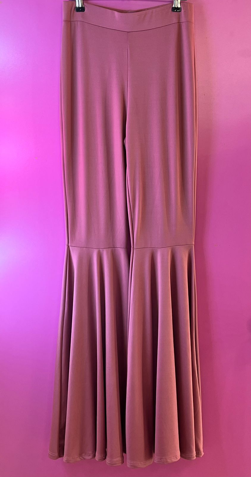 Pantalón campana